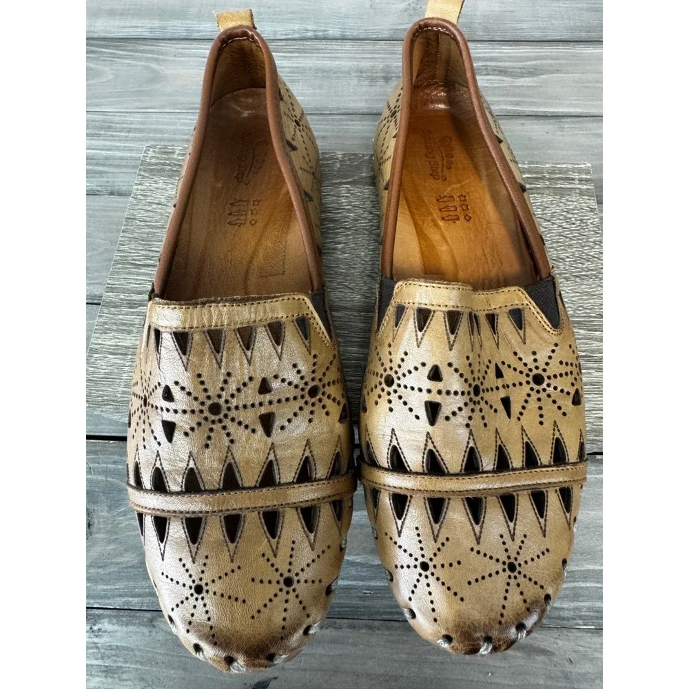 Spring Step Fusaro Tan Leather Laser Cut Perforated Loafer Shoe 7.5 - 8 - Picture 3 of 13